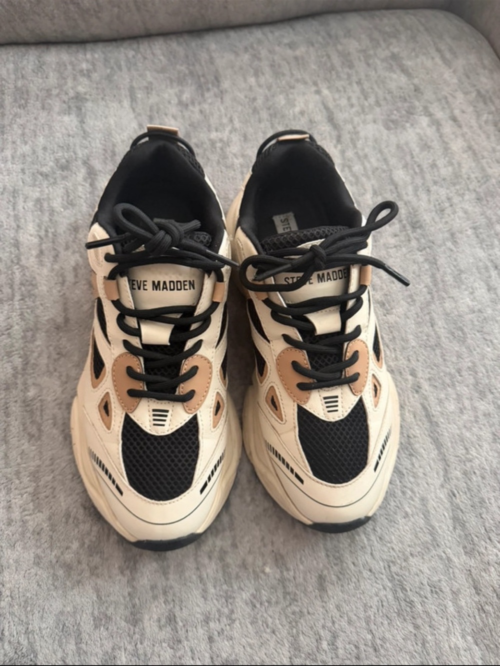 Steve Madden Kids Black and Beige Chunky Athletic Sneakers